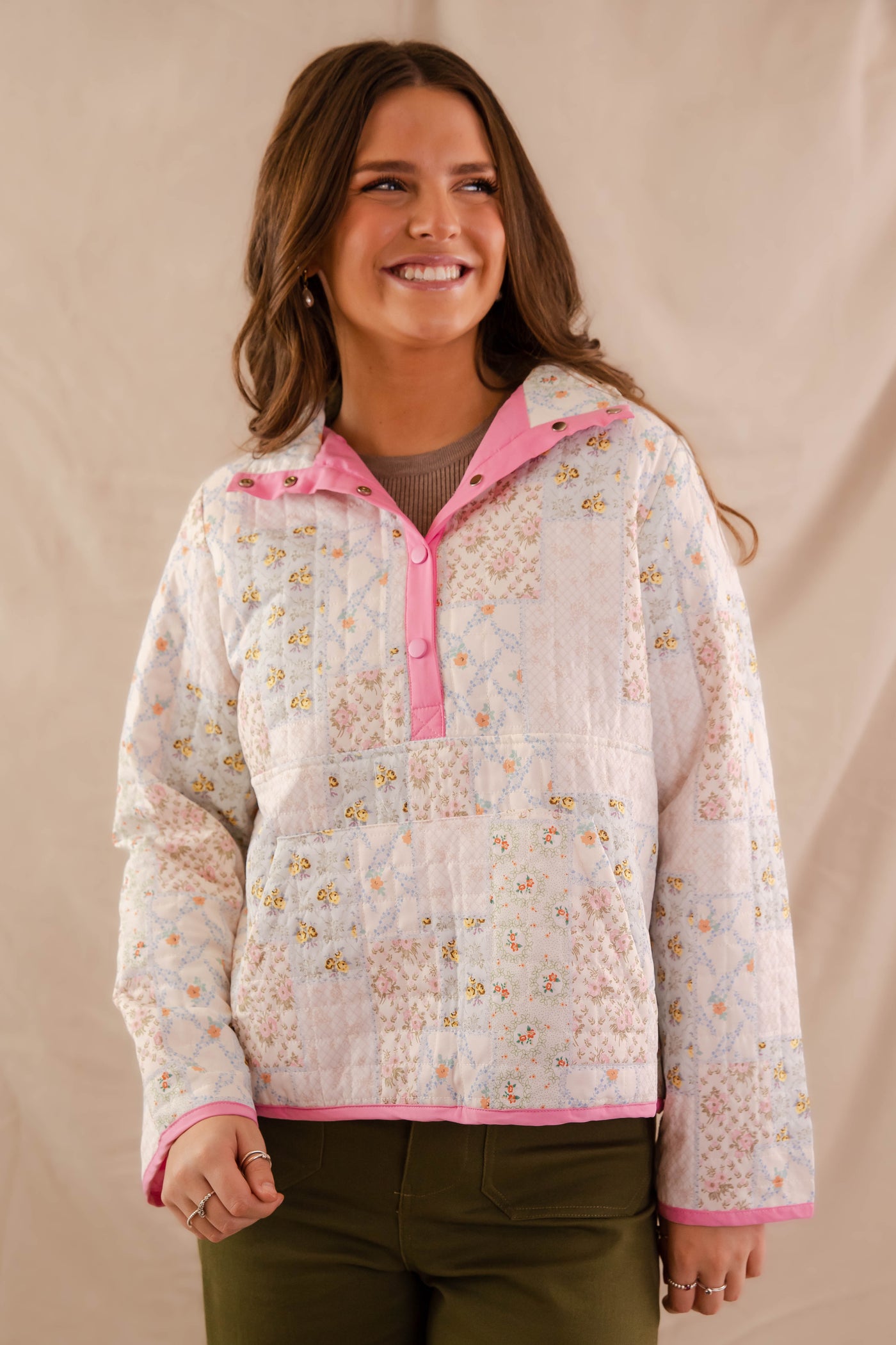 Quilted Patchwork Floral Print Pullover- Women's Quilted Pink Pullover