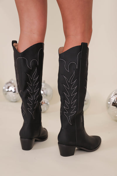 Women's Tall Western Boots- Knee High Boots- Trending Western Boots